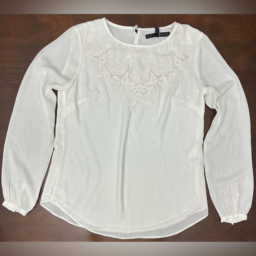 White House Black Market Ivory Embroidered Blouse